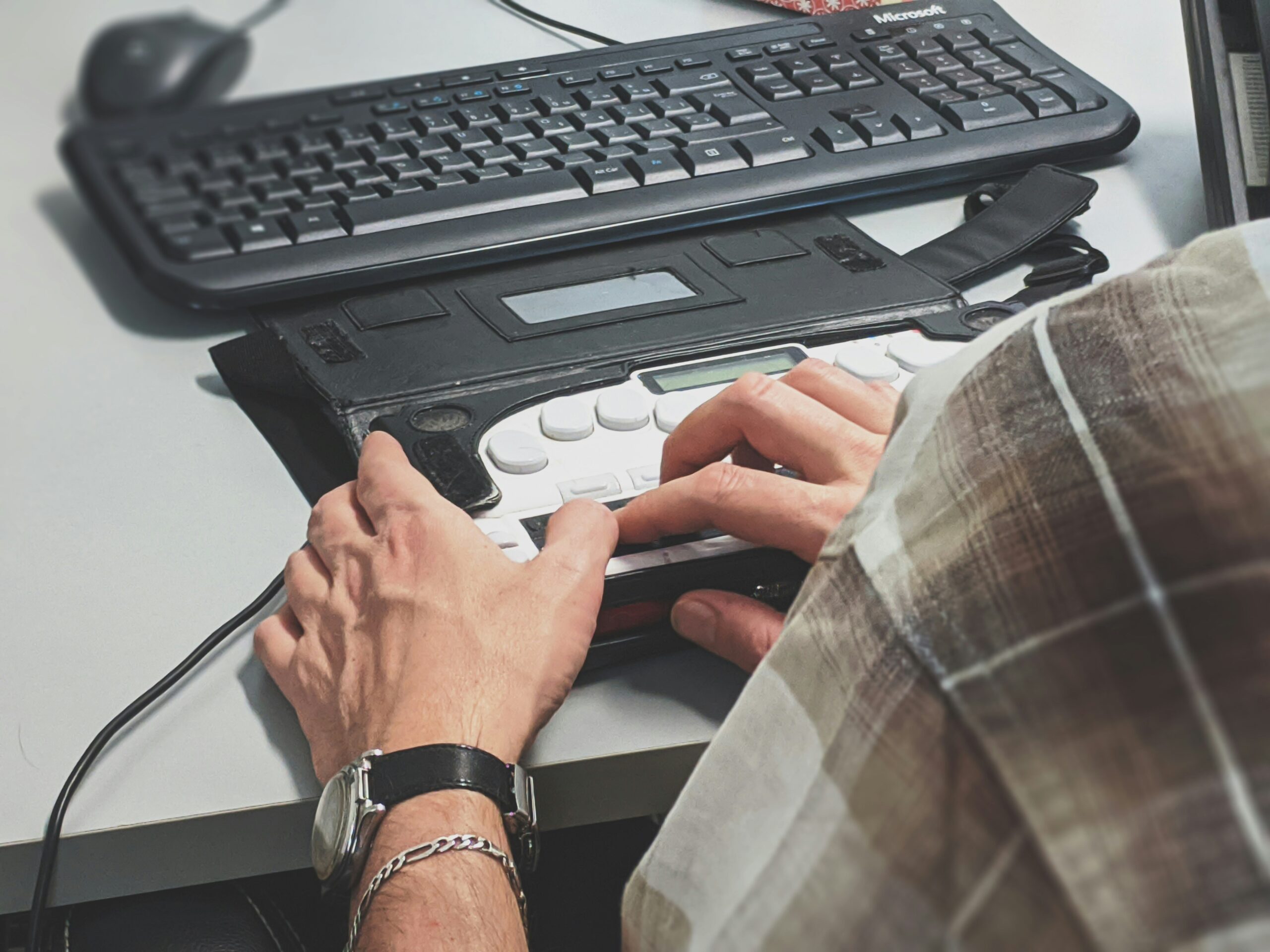 Braille Writer Braille Writer